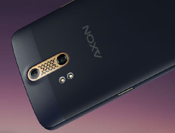 در ZTE Axon بیشتر ویژگی های یک تلفن جذاب با بدنه فلزی را خواهید دید