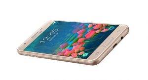 نگاهی به گلکسی J5 Prime، جدیدترین میانرده سامسونگ 22 نگاهی به گلکسی J5 Prime، جدیدترین میانرده سامسونگ