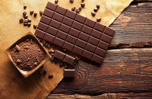 فواید شکلات تلخ 24 شکلات