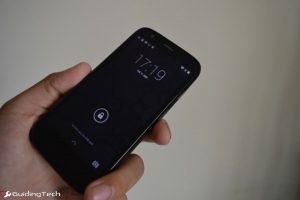 روشن کردن صفحه نمایش گوشی