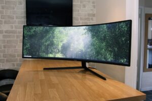 بررسی نمایشگر گیمینگ فوق عریض Odyssey G9 سامسونگ 10