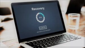 نحوه ایجاد و استفاده از نقطه بازیابی سیستم (System Restore Point) در ویندوز 10