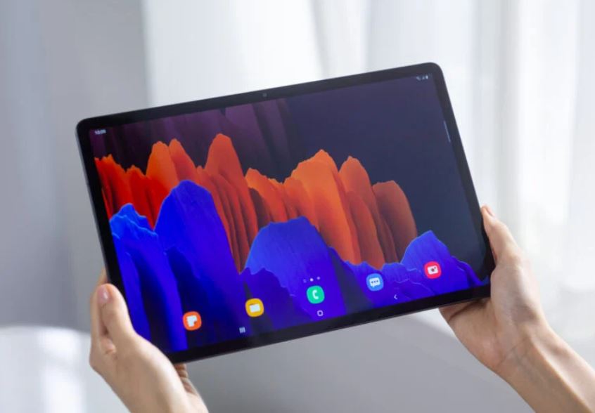 انتشار آپدیت اندروید 12 برای تبلت Galaxy Tab S7 6 انتشار آپدیت اندروید 12 برای تبلت Galaxy Tab S7