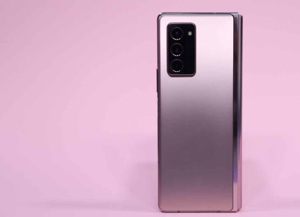 انتشار آپدیت امنیتی فوریه 2022 برای Galaxy Z Fold 2