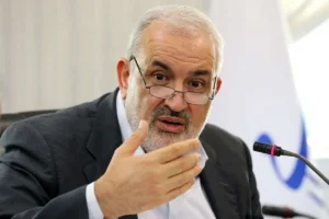 خبر خوش وزیر صمت برای متقاضیان خودرو: عجله نکنید، قیمت‌ها پایین می‌آید!