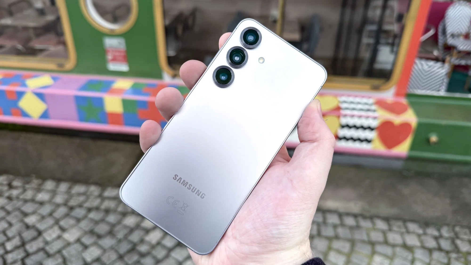 افشاگری شوکهکننده: سامسونگ گلکسی S26 با شارژ 25 واتی، حتی ضعیفتر از گلکسی S25 FE! 6 Samsung Galaxy S25