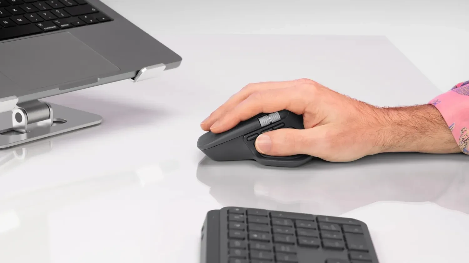 ماوس پرچمدار لاجیتک MX Master 4 معرفی شد: بازخورد لمسی (Haptic Feedback) و Actions Ring، نوآوری‌های کلیدی