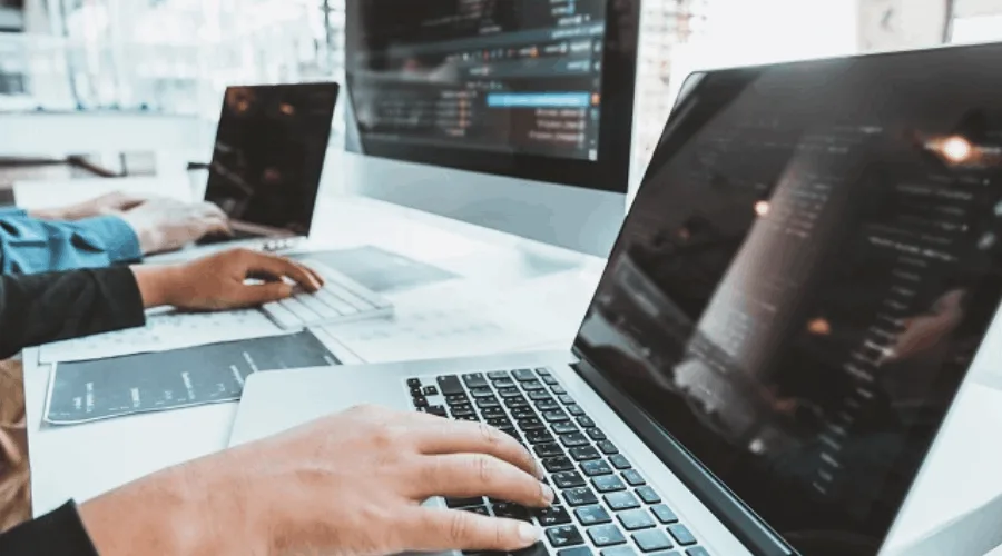 مقایسه بازار کار IT در استرالیا و کانادا 6 کانادا یا استرالیا