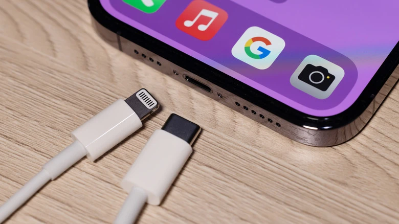 پشت پرده تغییر بزرگ اپل: چرا آیفون سرانجام به پورت USB-C تسلیم شد؟