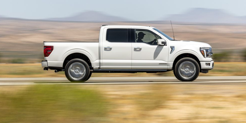 فورد تولید F-150 را پس از ضرر میلیاردی احیا می‌کند؛ افزایش شیفت کاری برای جبران توقف تولید