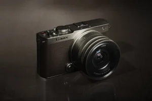 دوربین فول فریم پاناسونیک LUMIX S9 با نسخه ویژه عرضه شد
