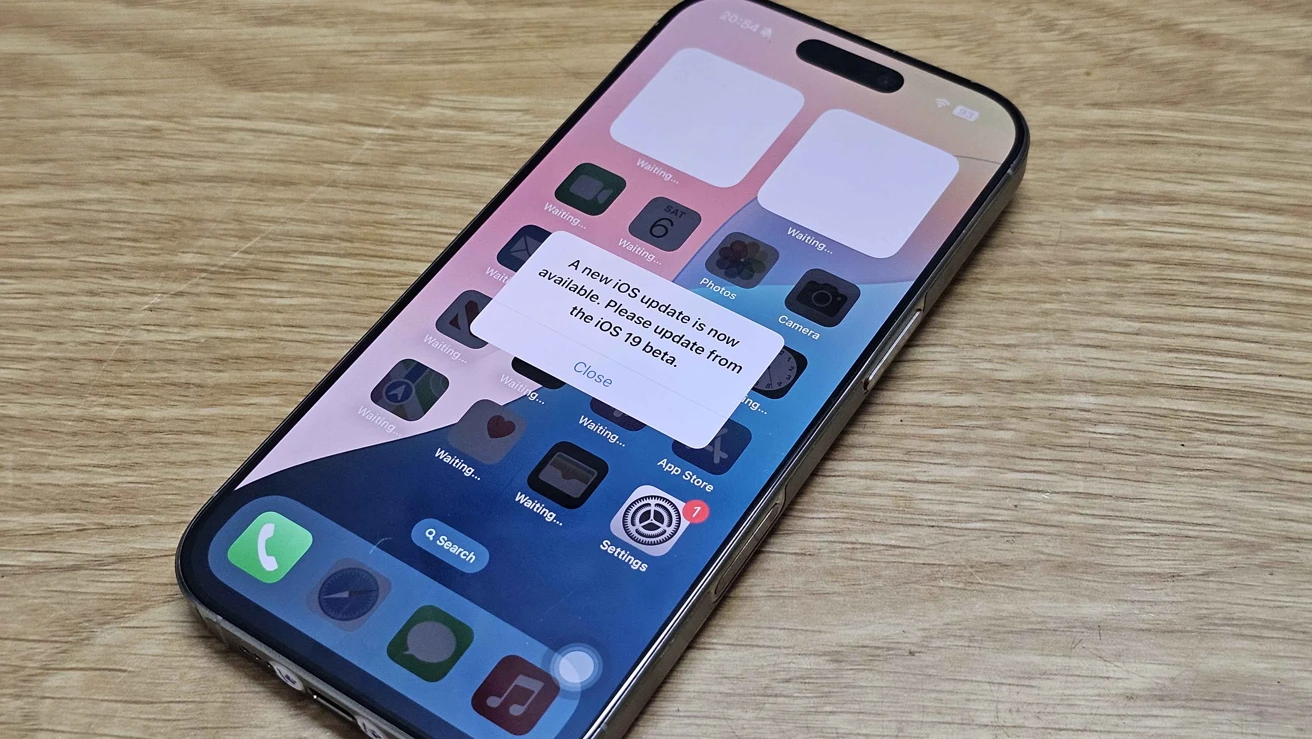 کشف پروتوتایپ کمیاب iOS 19؛ افشای اسرار طراحی iOS 27 و زبان طراحی Liquid Glass 6 کشف پروتوتایپ کمیاب iOS 19؛ افشای اسرار طراحی iOS 27 و زبان طراحی Liquid Glass