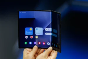 رونمایی رسمی سامسونگ از اولین گوشی سه تاشو: Galaxy Z TriFold زودتر از آیفون تاشو آمد