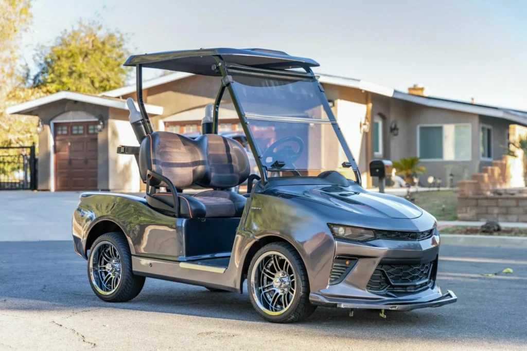 ماسل‌ کار در زمین گلف؛ با «Tee-ZL1» آشنا شوید، خودروی گلف با چهره شورولت کامارو
