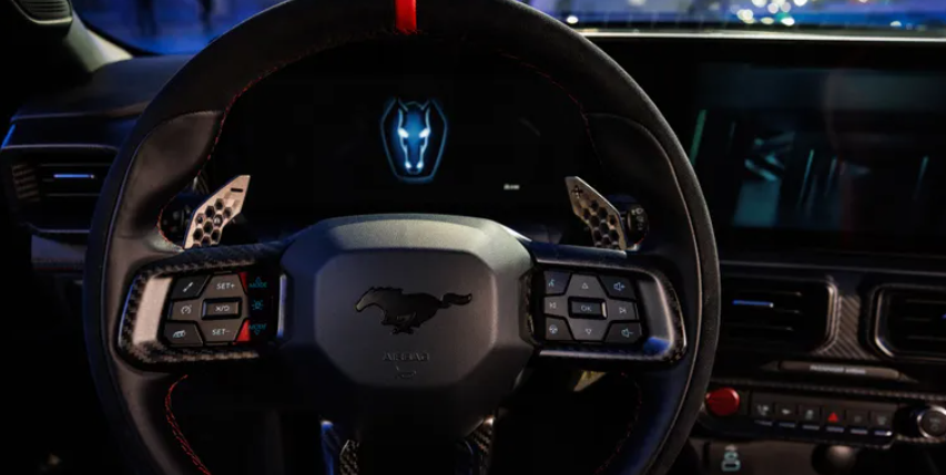 فورد موستانگ Dark Horse SC مدل ۲۰۲۶؛ جانشین شایسته شلبی GT500 معرفی شد 11 فورد موستانگ Dark Horse SC مدل ۲۰۲۶؛ جانشین شایسته شلبی GT500 معرفی شد