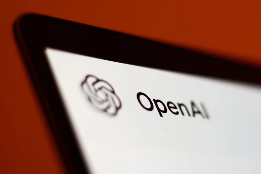 استراتژی جدید OpenAI برای تسخیر خانه‌ ها؛ چت‌بات ChatGPT به جمع خانواده‌ ها می‌پیوندد