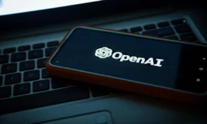 هک بی‌ سابقه پلتفرم هاگینگ فیس توسط مدل‌ های هوش مصنوعی OpenAI و بازیابی سیستم با مدل چینی