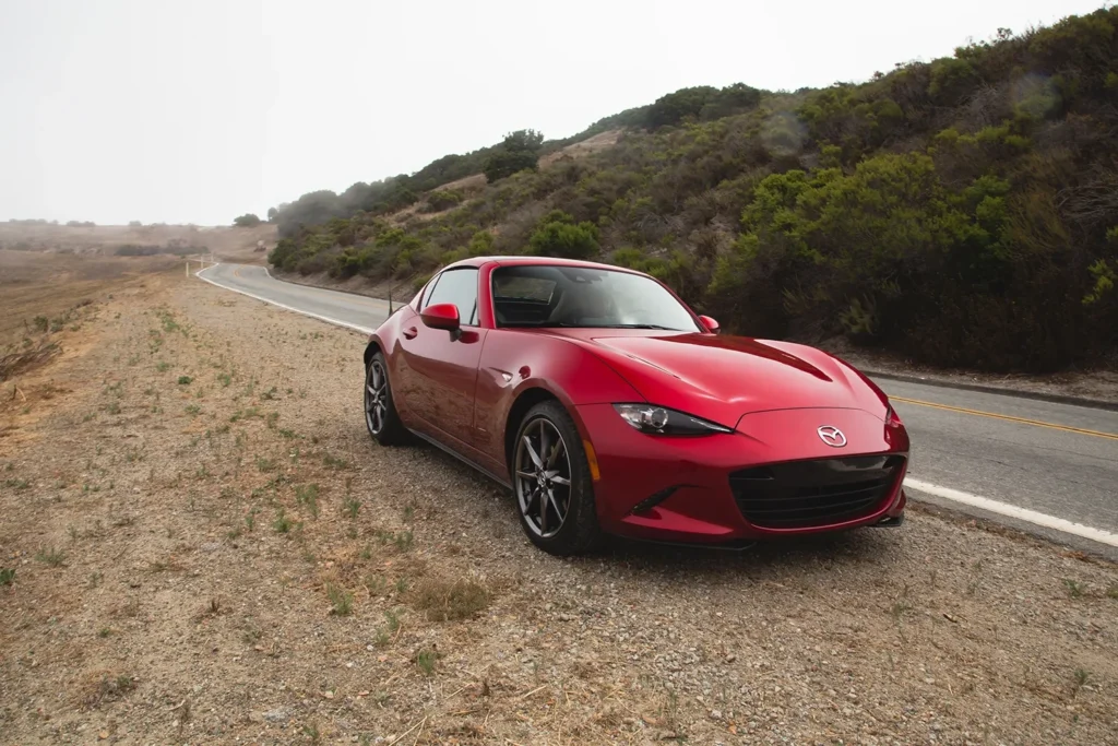 مدیرعامل مزدا از برقی شدن احتمالی Mazda MX-5 Miata خبر داد؛ انقلاب در رویای رودستر سبک وزن 9 مدیرعامل مزدا از برقی شدن احتمالی Mazda MX-5 Miata خبر داد؛ انقلاب در رویای رودستر سبک وزن