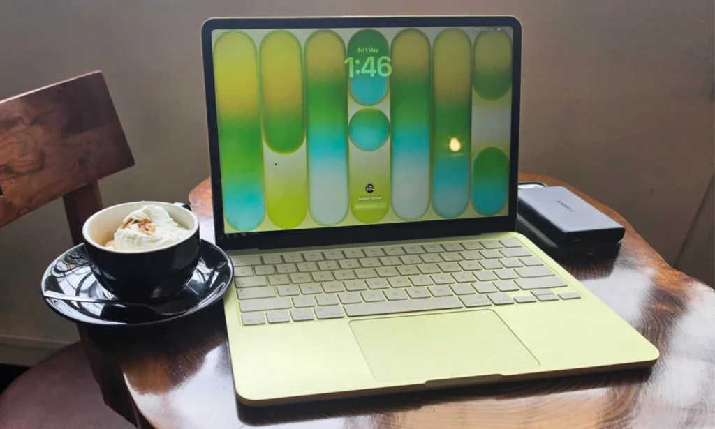 رونمایی از فریم‌ورک لپ‌تاپ ۱۲ جدید با پردازنده اینتل Core Series 3؛ خط و نشان برای مک‌بوک نئو اپل