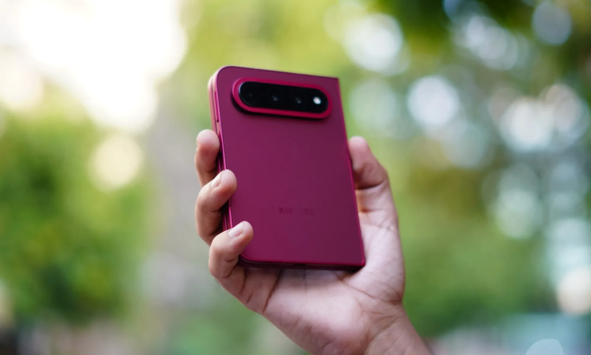 بررسی تخصصی گوشی تاشو شیائومی ۱۸ فولد (Xiaomi 18 Fold)؛ شاهکار سختافزاری با باتری غول پیکر 9 بررسی تخصصی گوشی تاشو شیائومی ۱۸ فولد (Xiaomi 18 Fold)؛ شاهکار سختافزاری با باتری غولپیکر