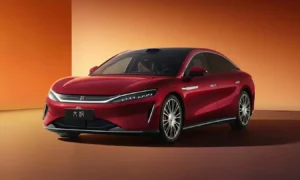 سدان الکتریکی جدید ۳۵ هزار دلاری BYD؛ شعاع حرکتی ۱۰۰۰ کیلومتری و شارژ کامل در ۹ دقیقه!